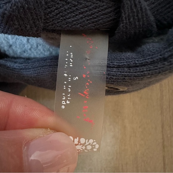 Free People FP Movement Undefeated Hoodie 
Washed navy blue - Picture 9 of 9